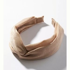 Anthropologie Eve Satin headband in Rose